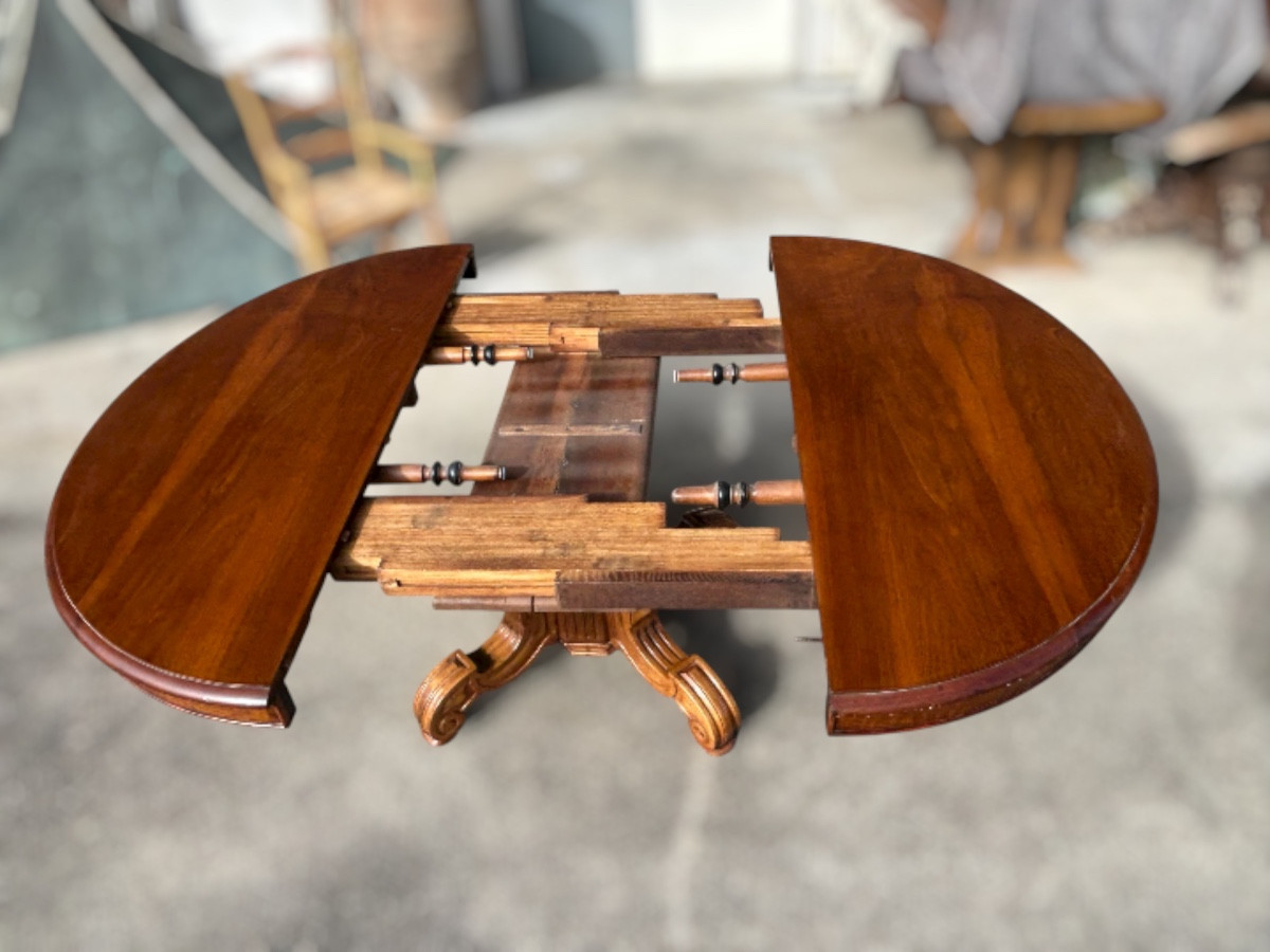Large Central Leg Walnut Dining Table, Late 19th Century-photo-4