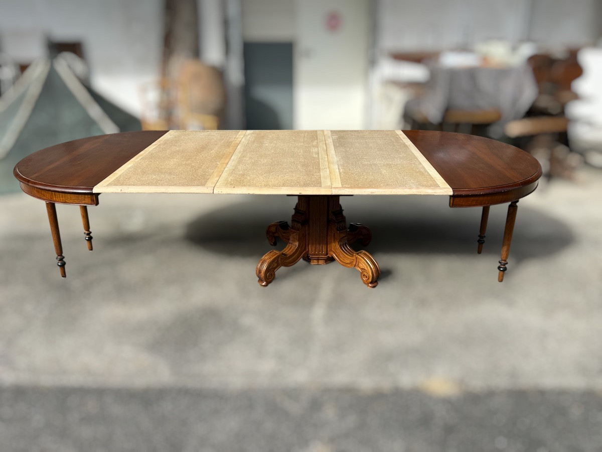 Large Central Leg Walnut Dining Table, Late 19th Century-photo-2