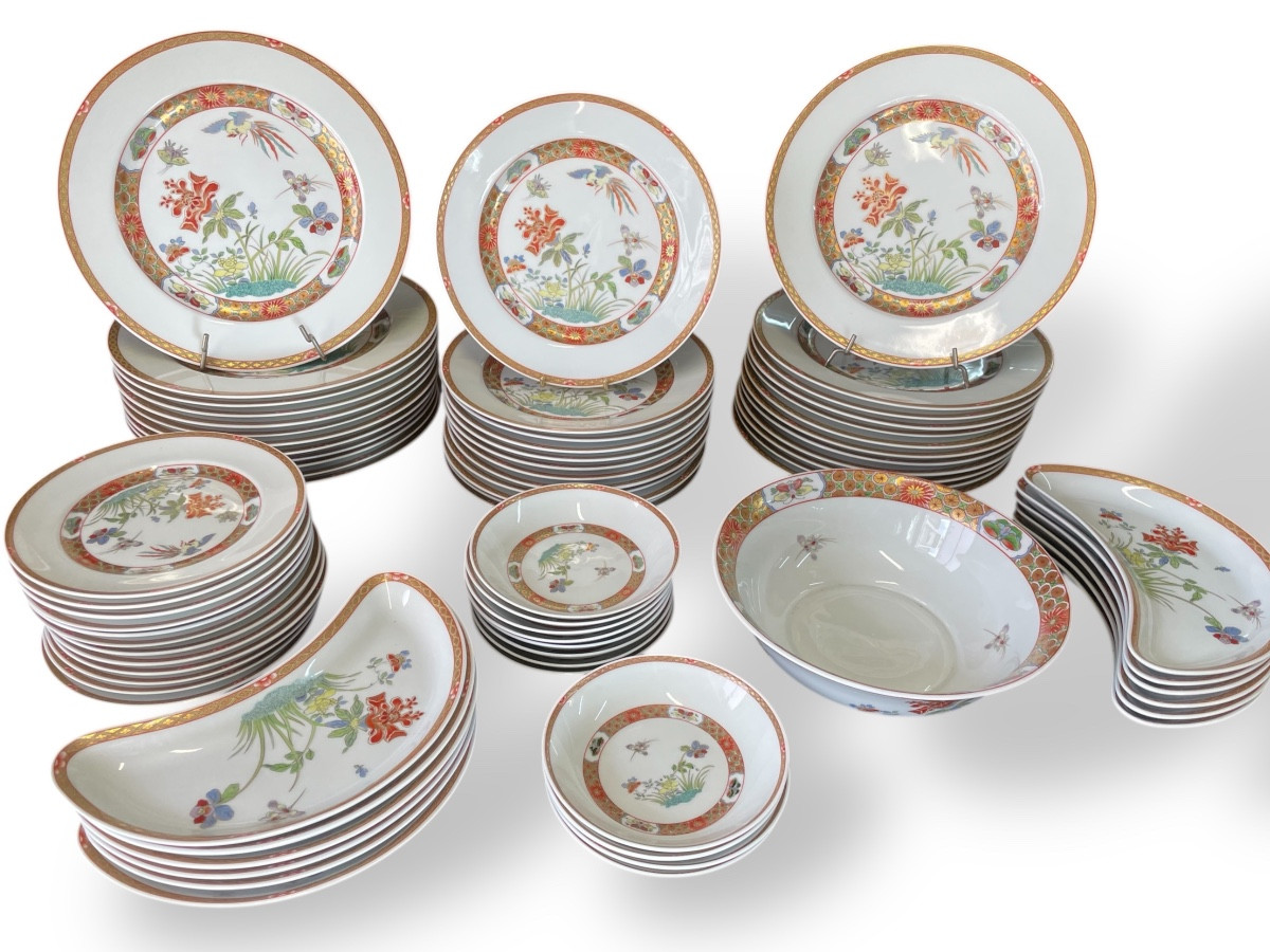 Bernardaud - Service de table en porcelaine modèle Chef d’Oeuvre King-Tö-Tchen.