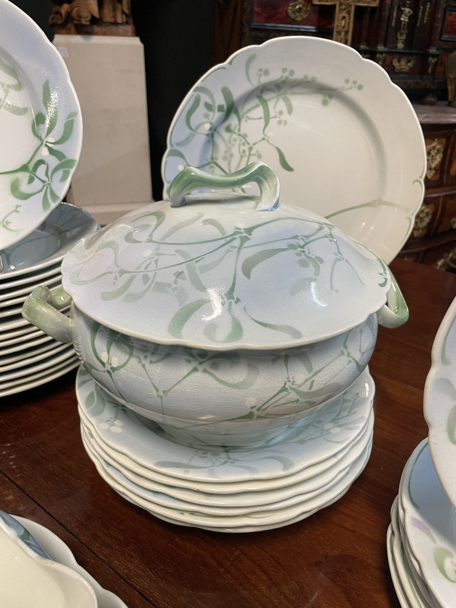 Edmond Lachenal "au Gui" Dinner Service, Keller And Guerin Faience, 62 Pieces-photo-4