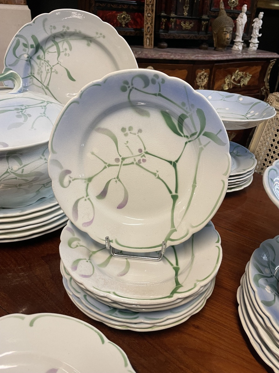 Edmond Lachenal "au Gui" Dinner Service, Keller And Guerin Faience, 62 Pieces-photo-3