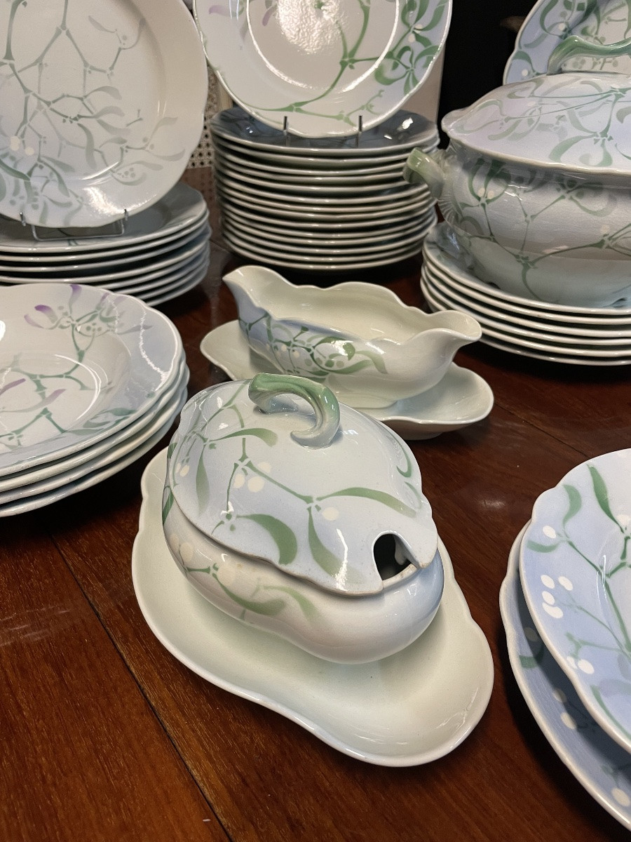 Edmond Lachenal "au Gui" Dinner Service, Keller And Guerin Faience, 62 Pieces-photo-5