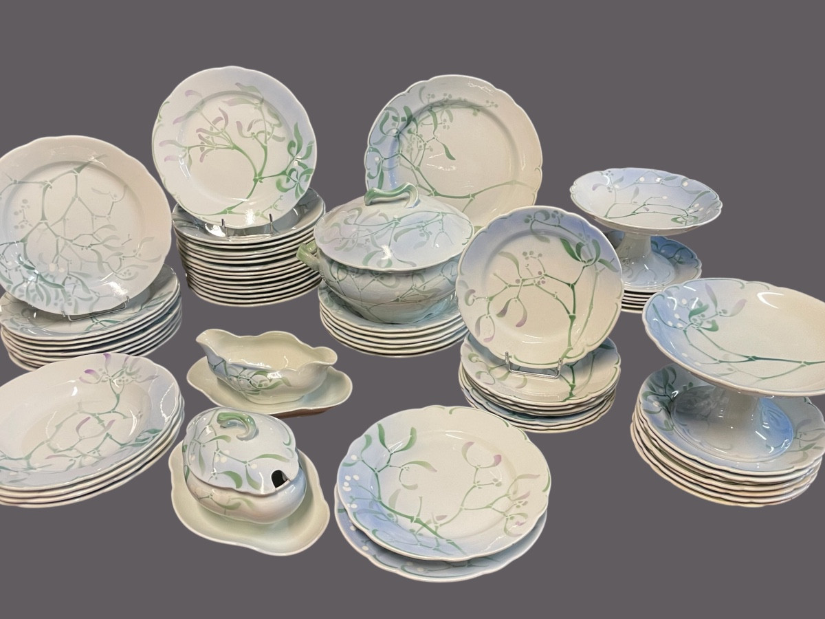 Edmond Lachenal "au Gui" Dinner Service, Keller And Guerin Faience, 62 Pieces