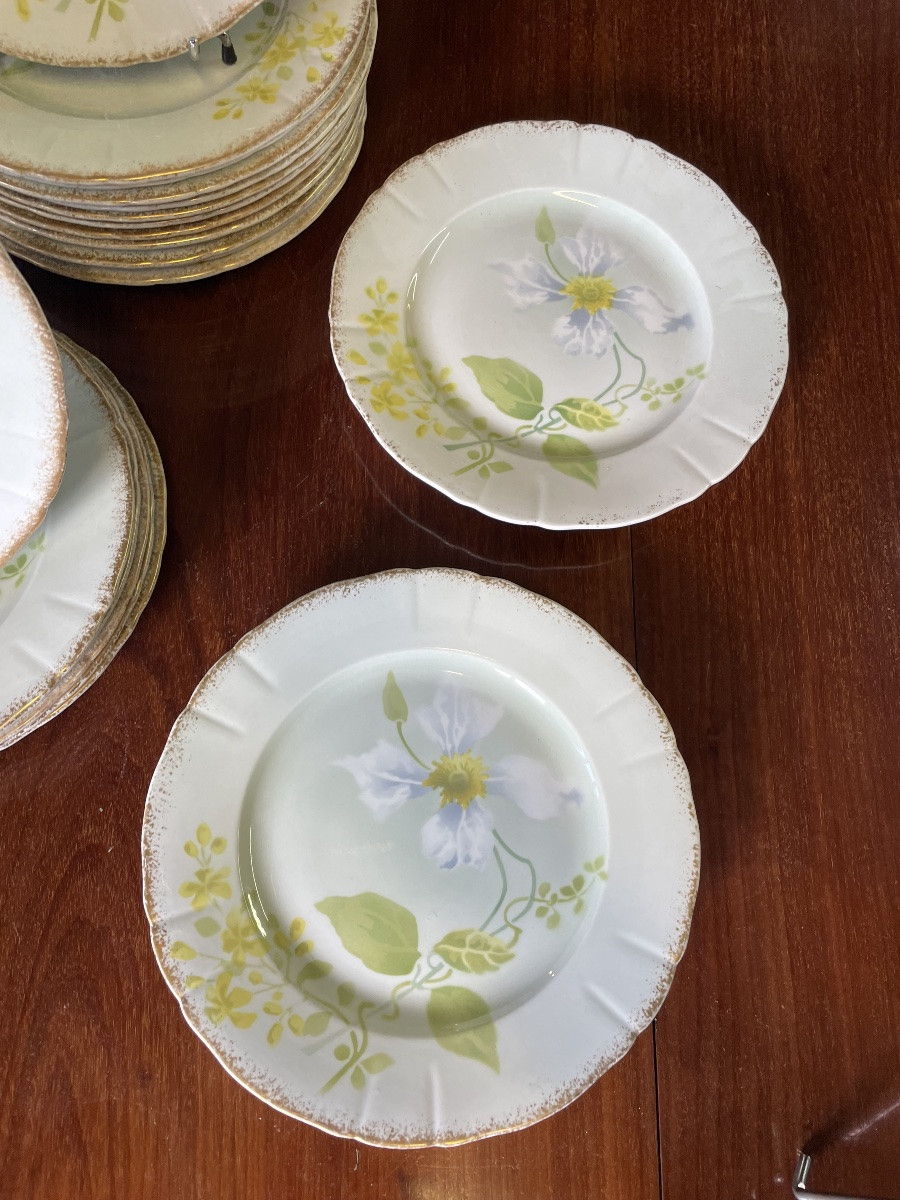 Lunéville - Keller And Guerin - Part Of A Table Service At Les Clématis -photo-1