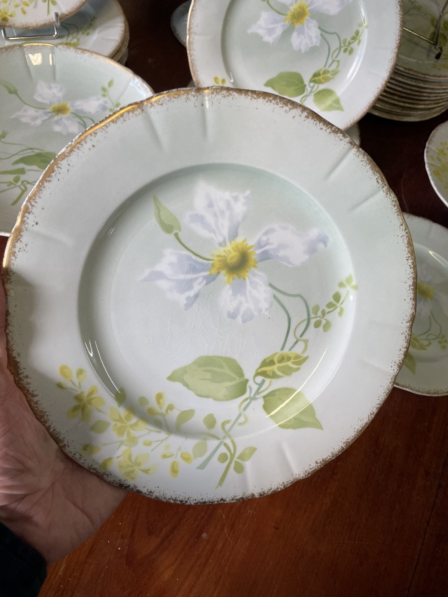Lunéville - Keller And Guerin - Part Of A Table Service At Les Clématis -photo-4
