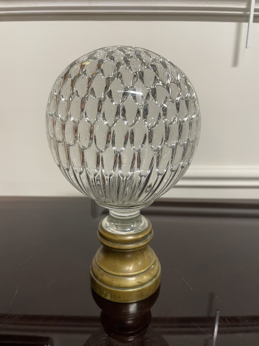 Crystal Stair Ball With Honeycomb Decoration, Late 19th Century, Baccarat Saint Louis