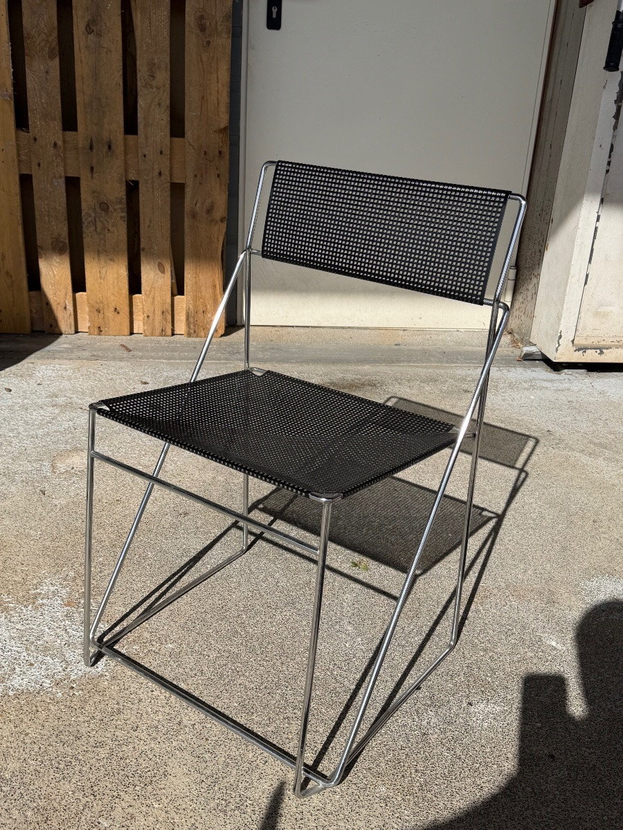 Suite Of 4 Vintage Black 'x-line' Chairs By Niels Jørgen Haugesen For Magis Circa 1980-photo-2