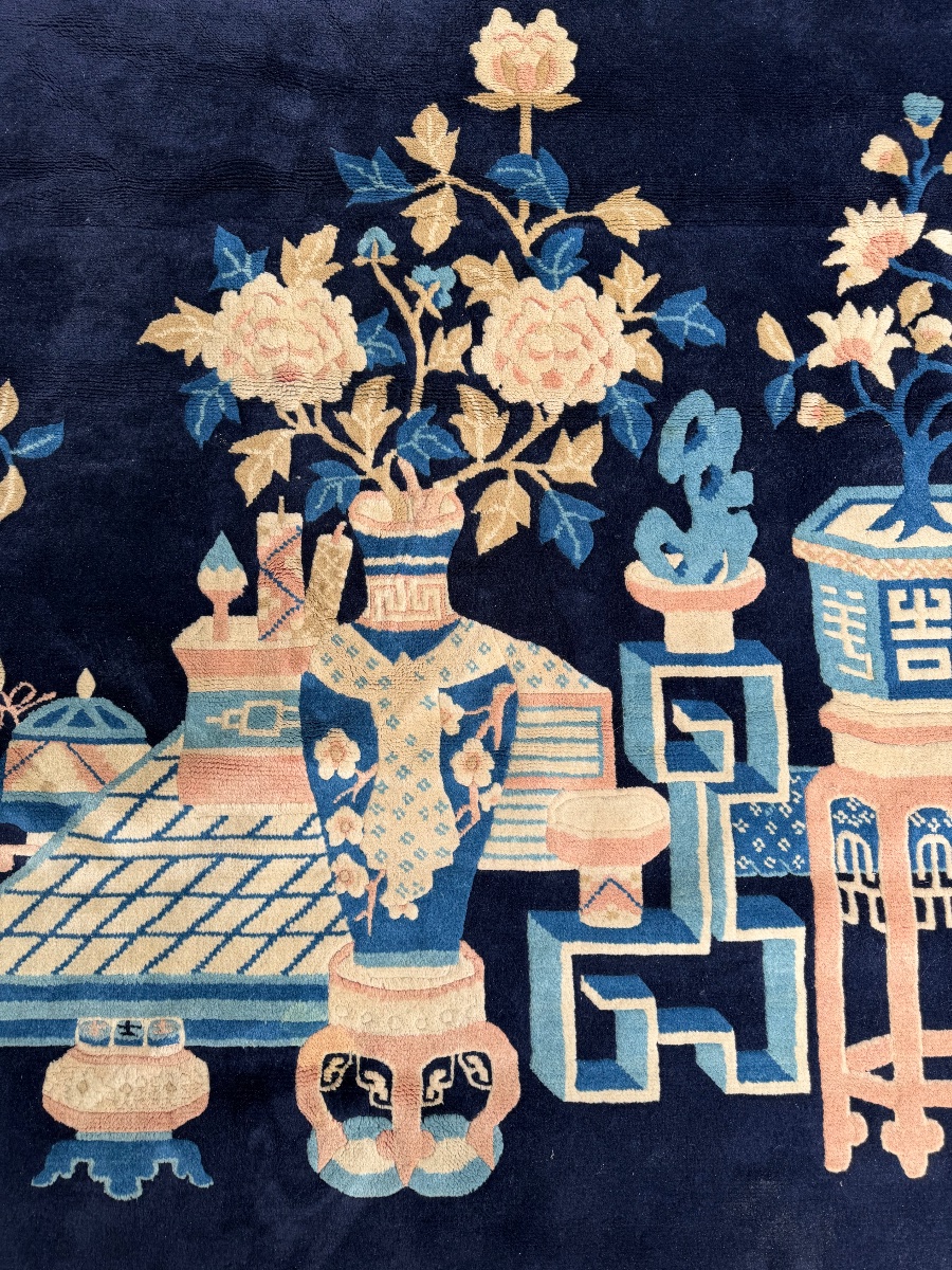 Early 20th Century Chinese Handmade Wool Rug-photo-1