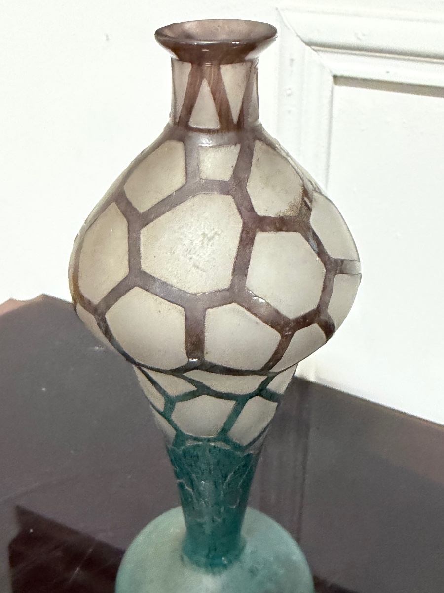 Schneider - French Glass - Small Vase With Dimples, H: 21 Cm-photo-1
