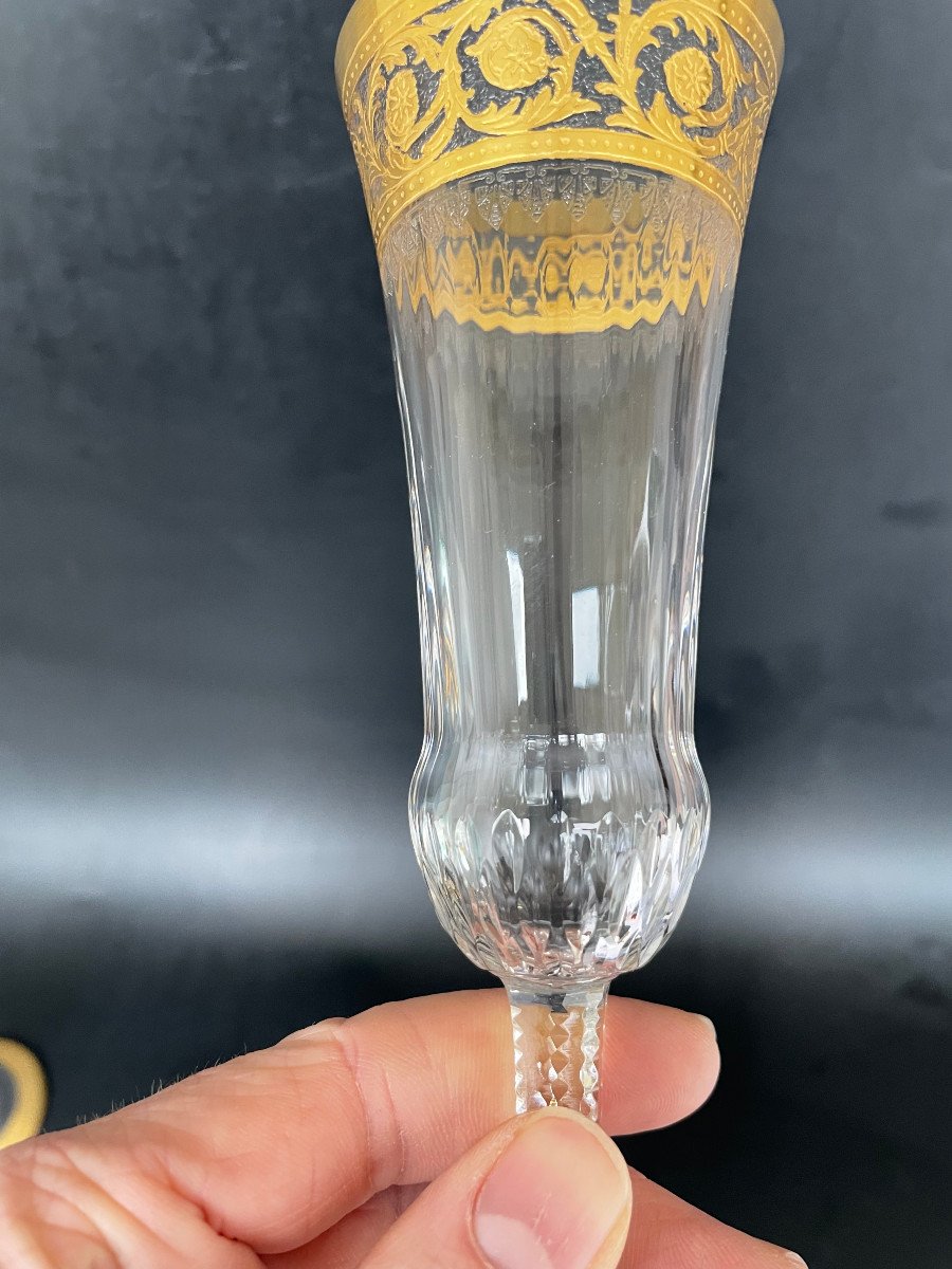 6 Flûtes à Champagne - Saint Louis Modèle Thistle Cristal Doré-photo-1