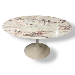 Table Knoll Eero Saarinen Modèle Tulipe En Marbre 137 Cm