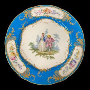 Assiette à pâte tendre en porcelaine de Sèvres Époque 18ème