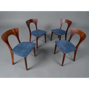 Suite de 4 chaises en palissandre de Rio par Niels Koefoeds circa 1960 Danemark