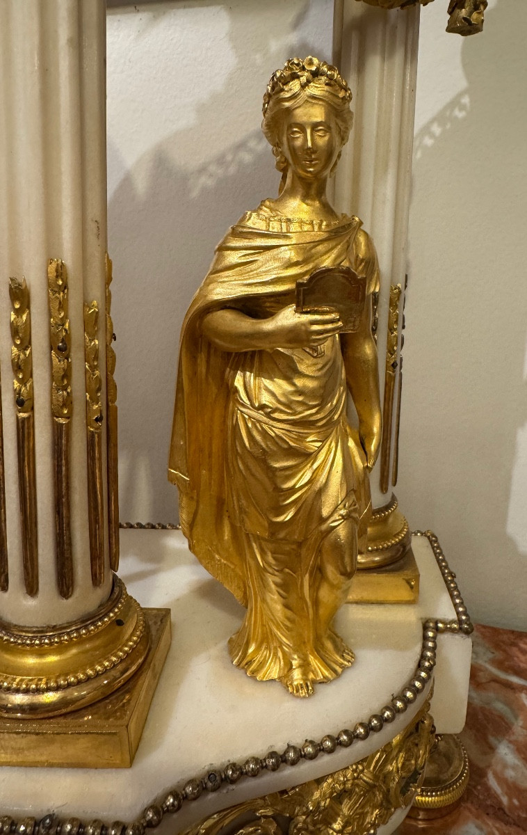 Pendule-Régulateur Epoque Louis XVI "Allégorie de La Guerre et la Paix" signé Lechopié-photo-3