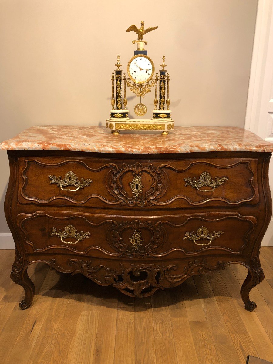 Nîmoise Chest Of Drawers Curved All Sides In Walnut Early 18th-photo-2