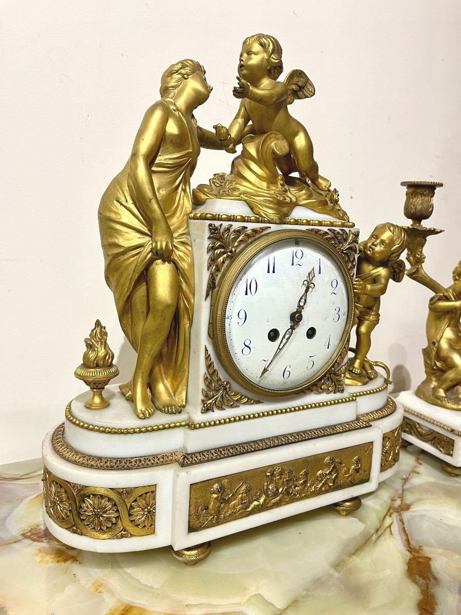 Garniture De Cheminée XIXème En Marbre Blanc Et Bronze Doré de Style Louis XVI-photo-5