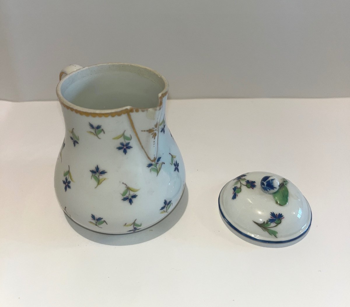 Crémier Pot à Lait En Porcelaine Rue De Bondy à Paris XVIIIème Siècle-photo-2