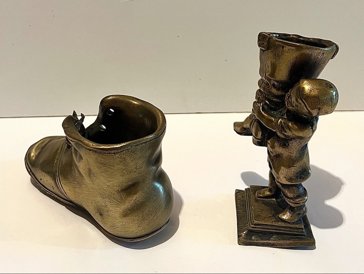 Pyrogenic Bronze Child With Boot And Pyrogenic Bronze Shoe-photo-2