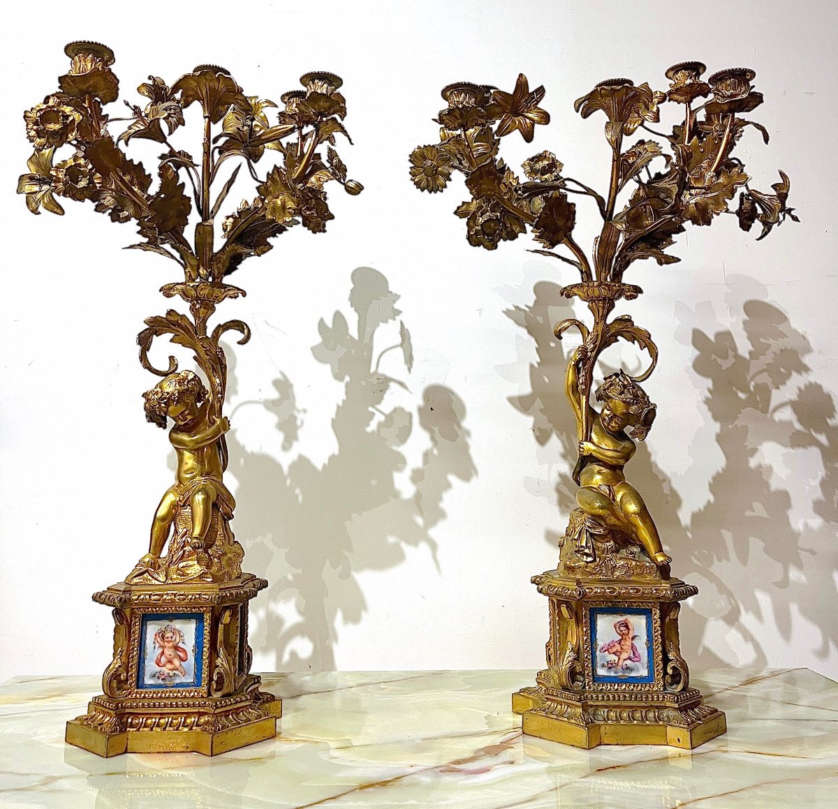 Paire De Candélabres Plaques De Porcelaine Et Bronze Doré Napoléon III