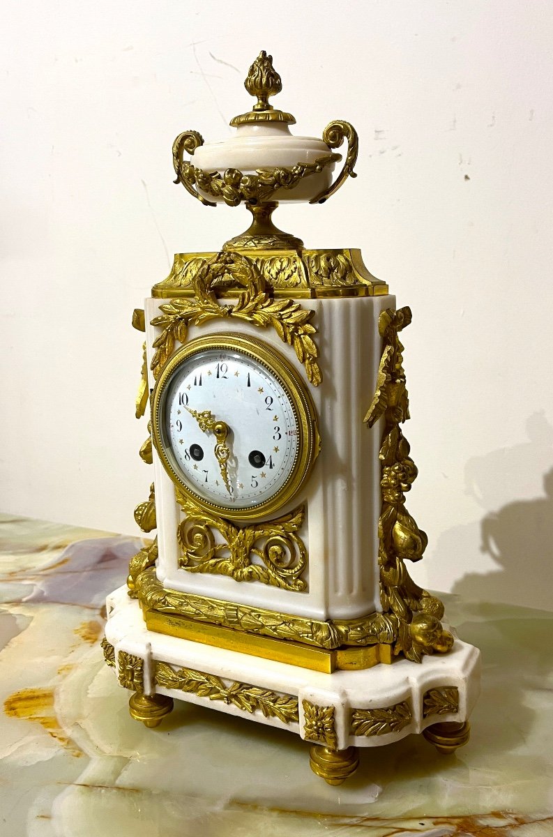 Louis XVI Style Clock In Gilt Bronze And White Marble-photo-6