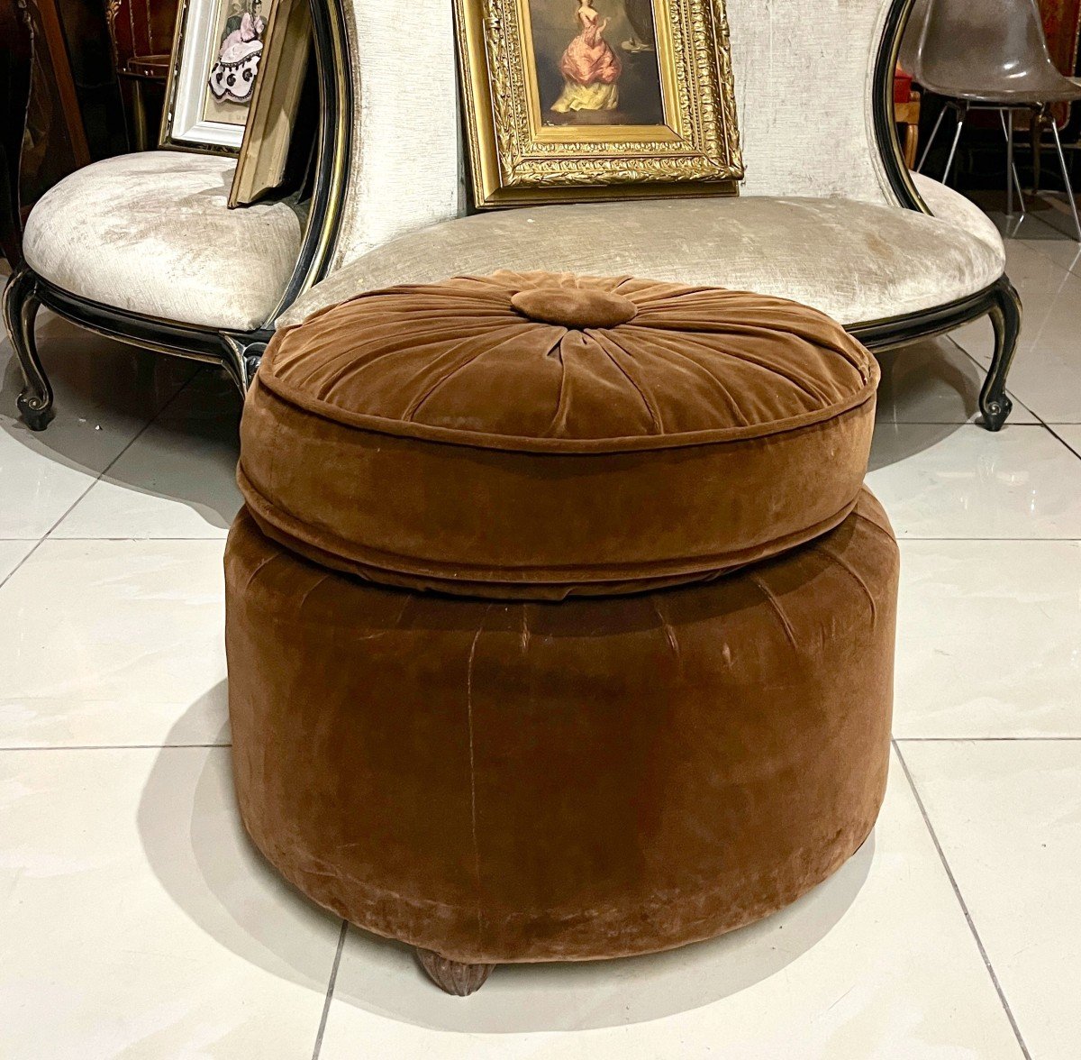 Brown Art Deco Pouf-photo-2