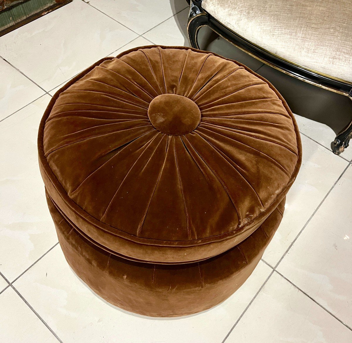 Brown Art Deco Pouf-photo-3