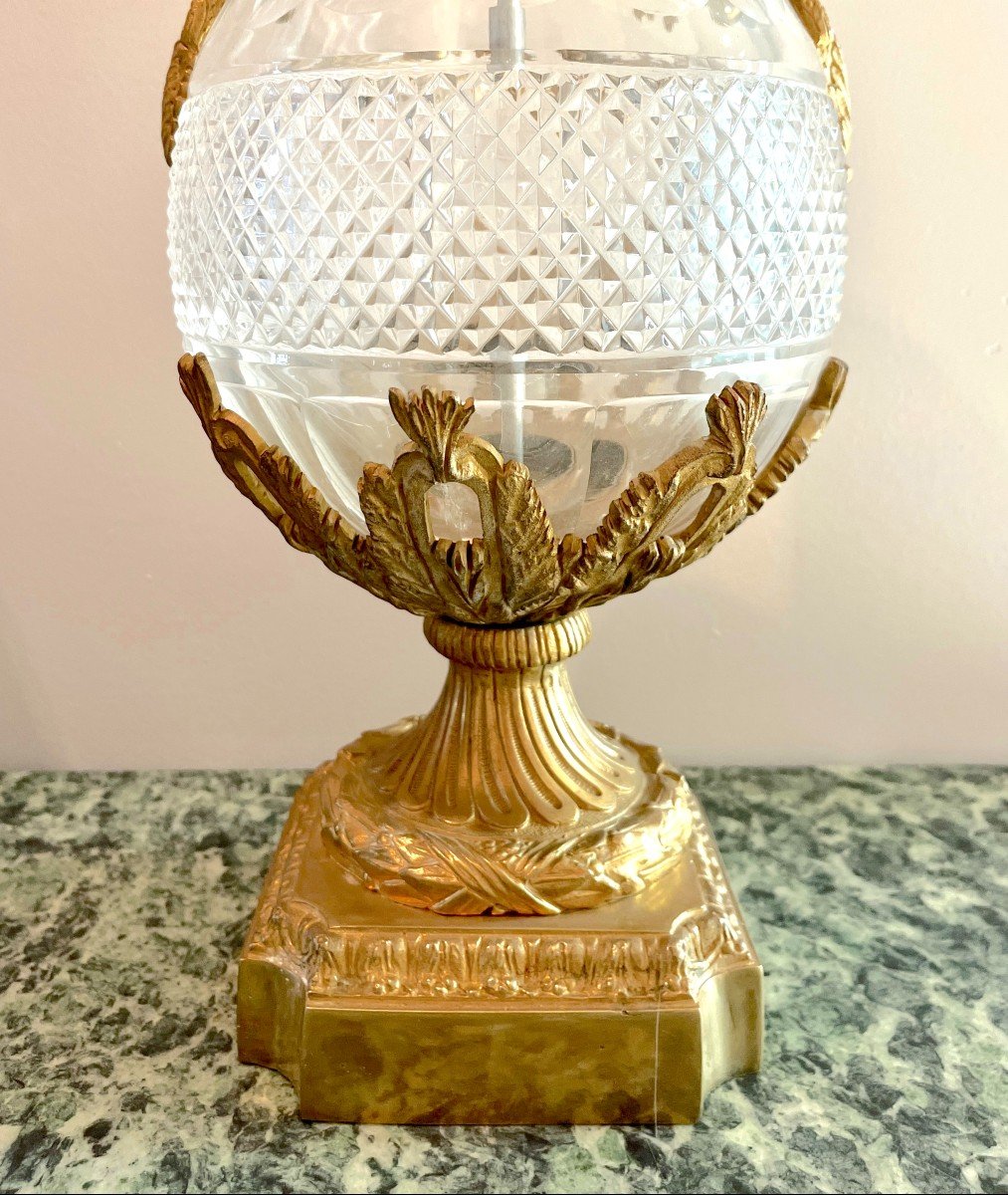 Paire De Vases Couverts En Cristal Et Bronze Doré Style Lxvi-photo-5