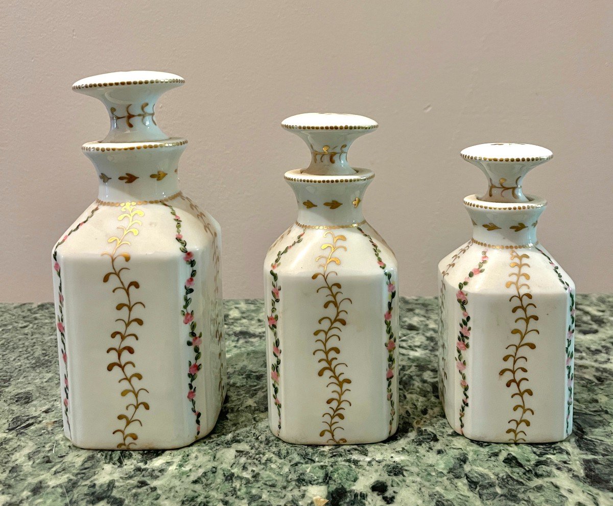 Set Of Three Limoges Porcelain Bottles For Marie-joëlle Le Notre 1965-photo-2