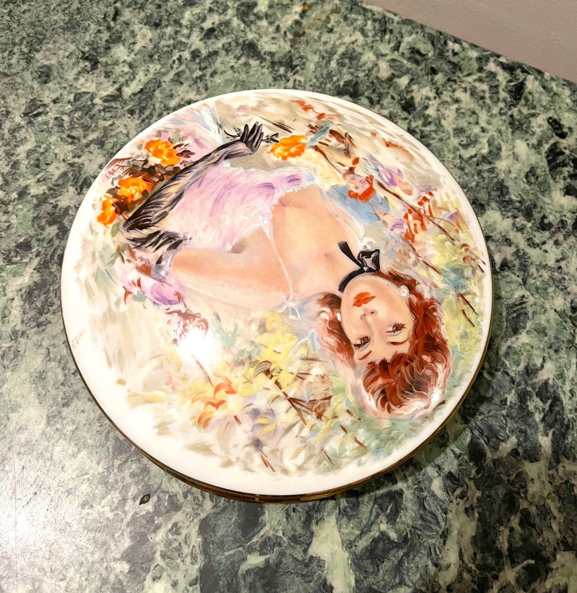Limoges Porcelain Candy Dish Decorated With A Woman In A Garden-photo-2