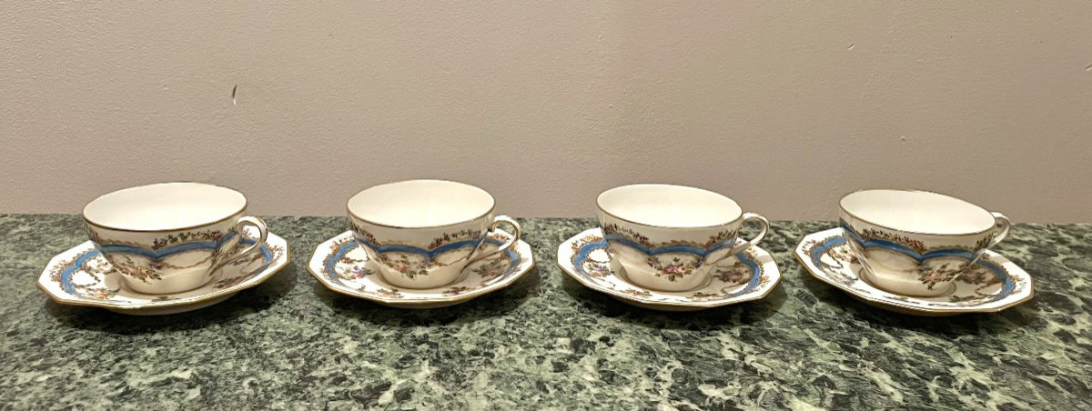 Quatre Tasses En Porcelaine De Paris-photo-2