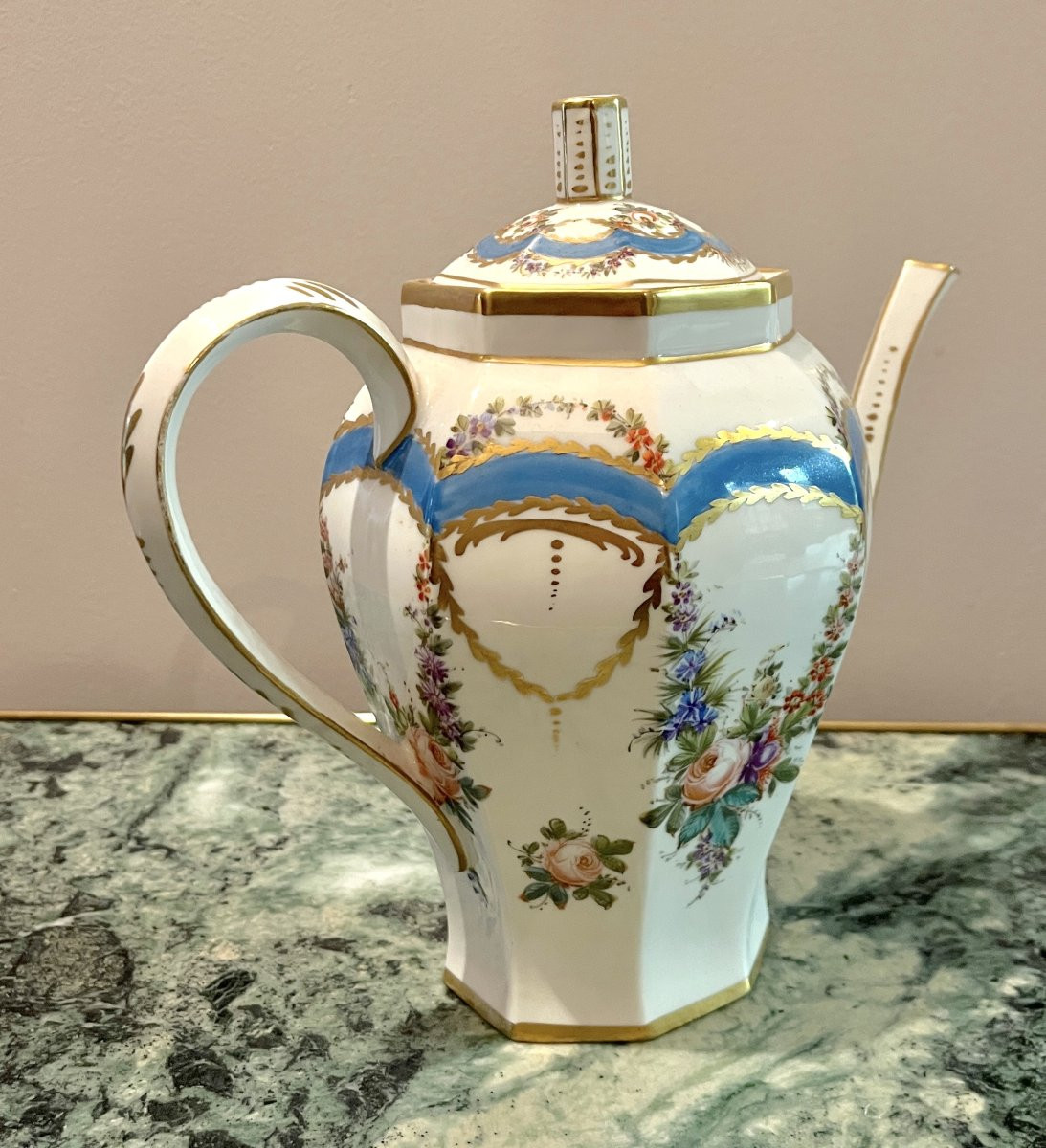 Parisian Porcelain Coffee Pot In The Lxvi Style-photo-3