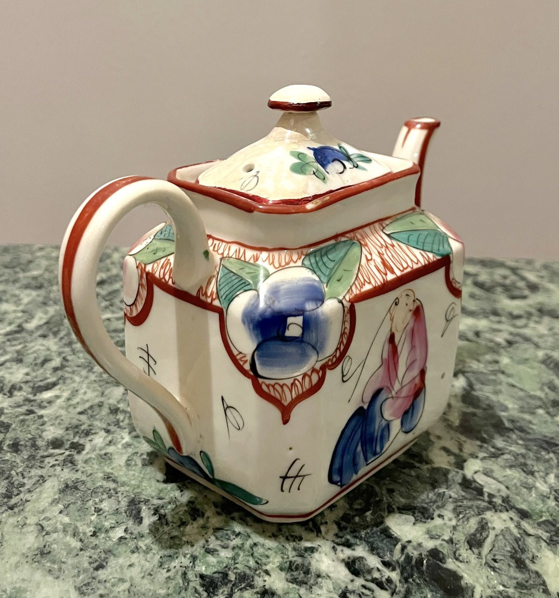 Bayeux Porcelain Teapot-photo-3