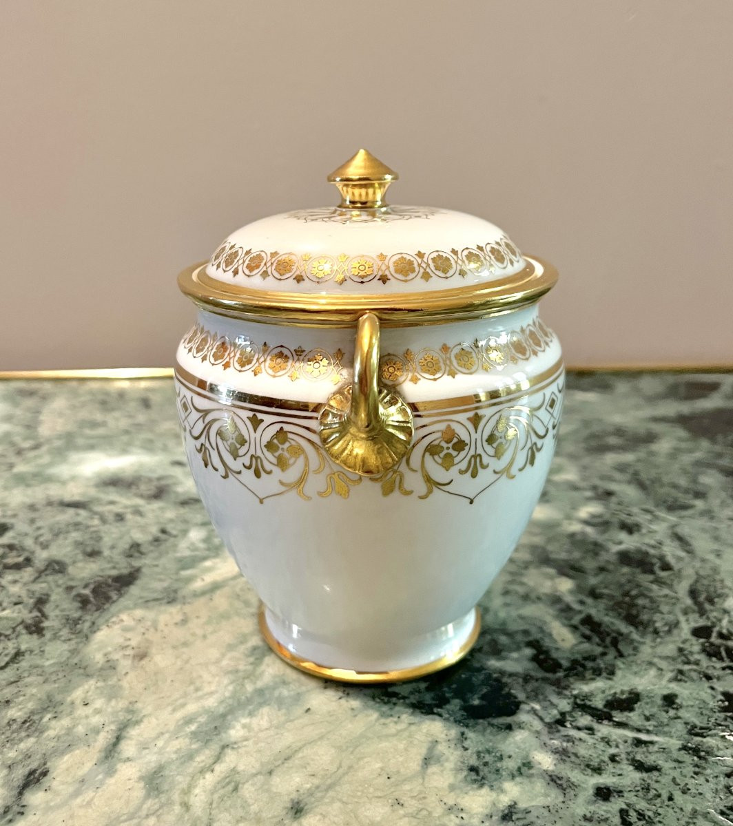 Sucrier en porcelaine de Sèvres Napoléon III 1868-photo-2