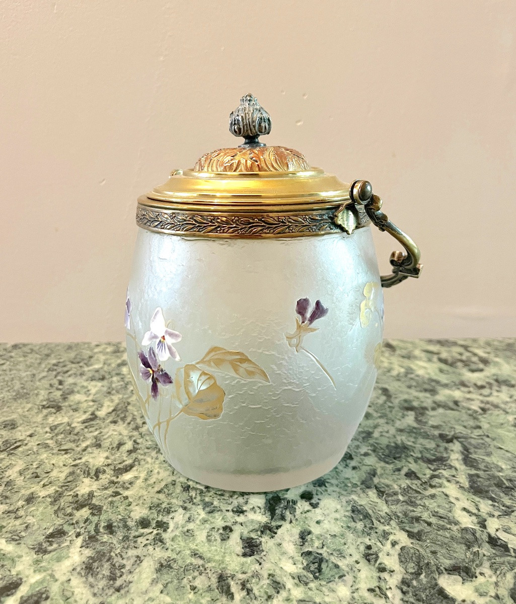Victor Saglier Art Nouveau Biscuit Bucket-photo-3