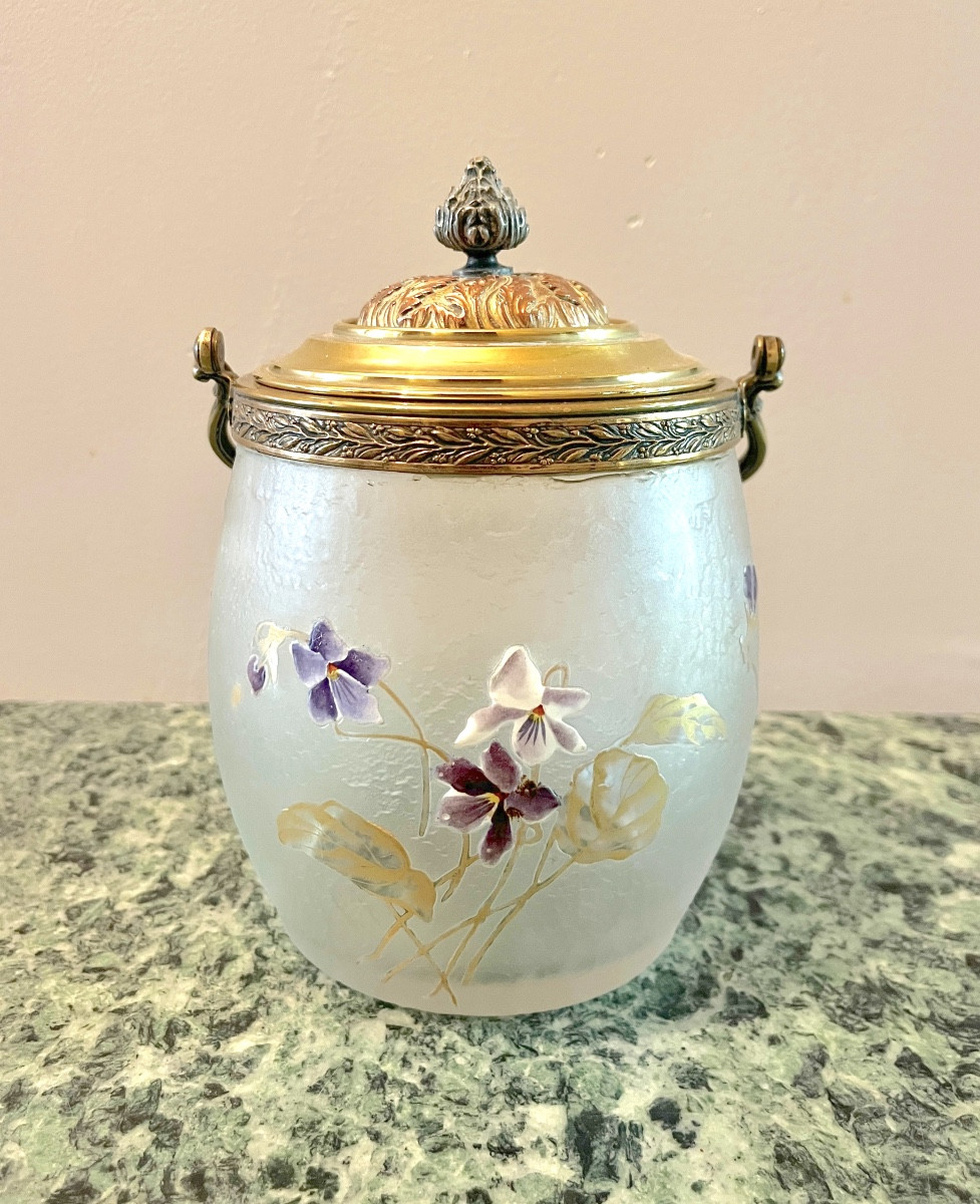 Victor Saglier Art Nouveau Biscuit Bucket
