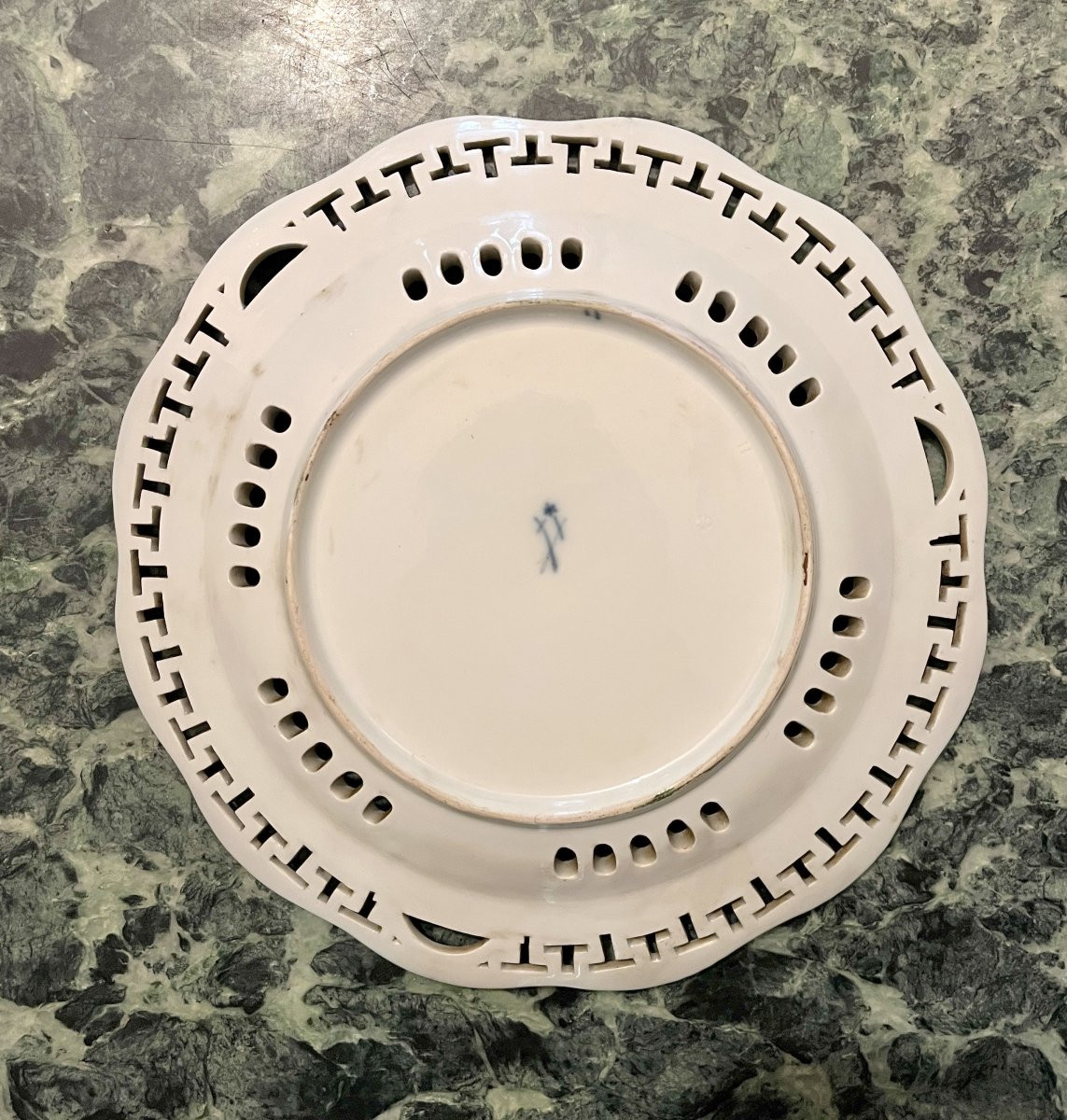 Assiette en porcelaine de Meissen 1774-1814-photo-5