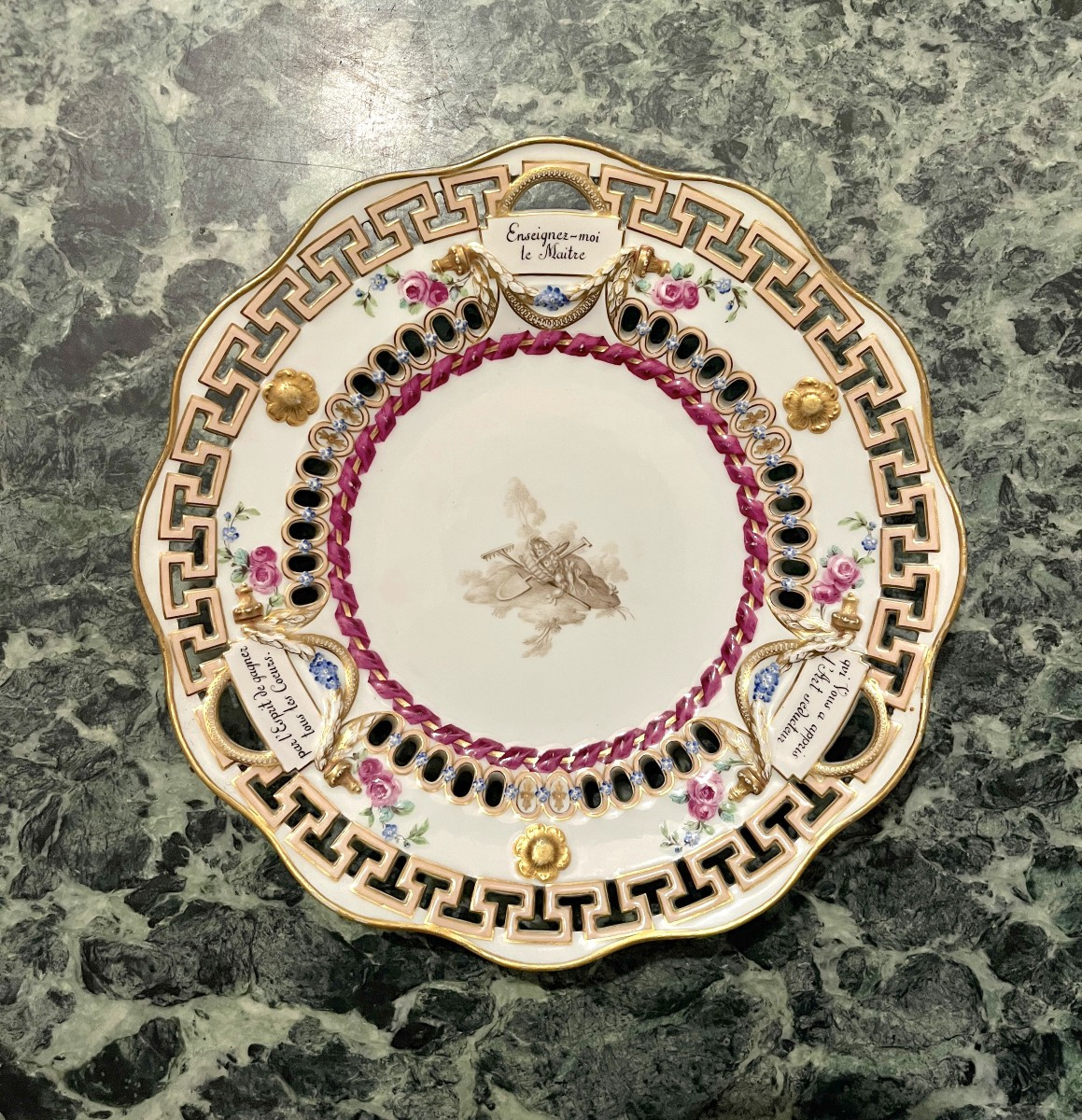 Assiette en porcelaine de Meissen 1774-1814