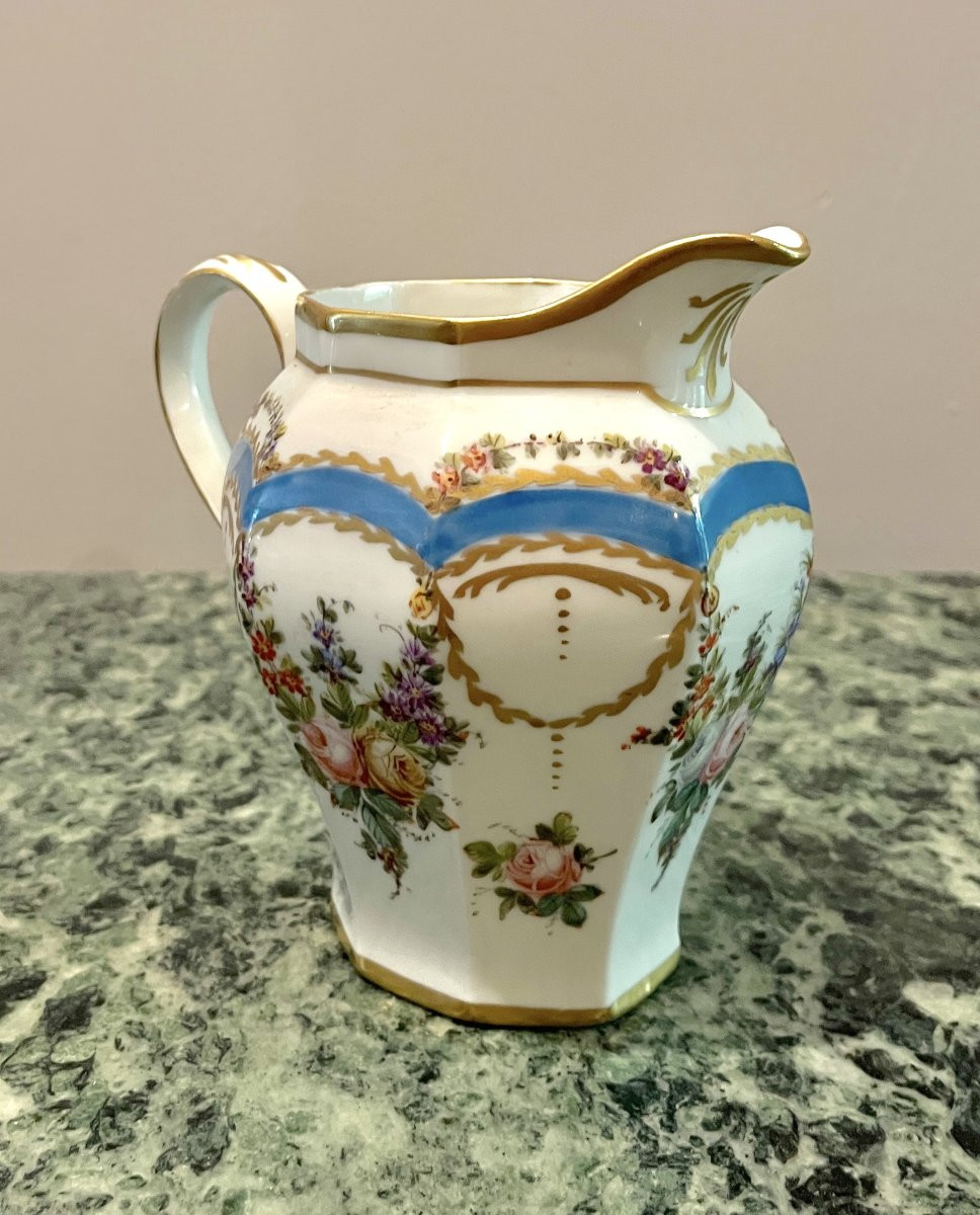 Pot à lait en porcelaine de Paris de style LXVI-photo-2