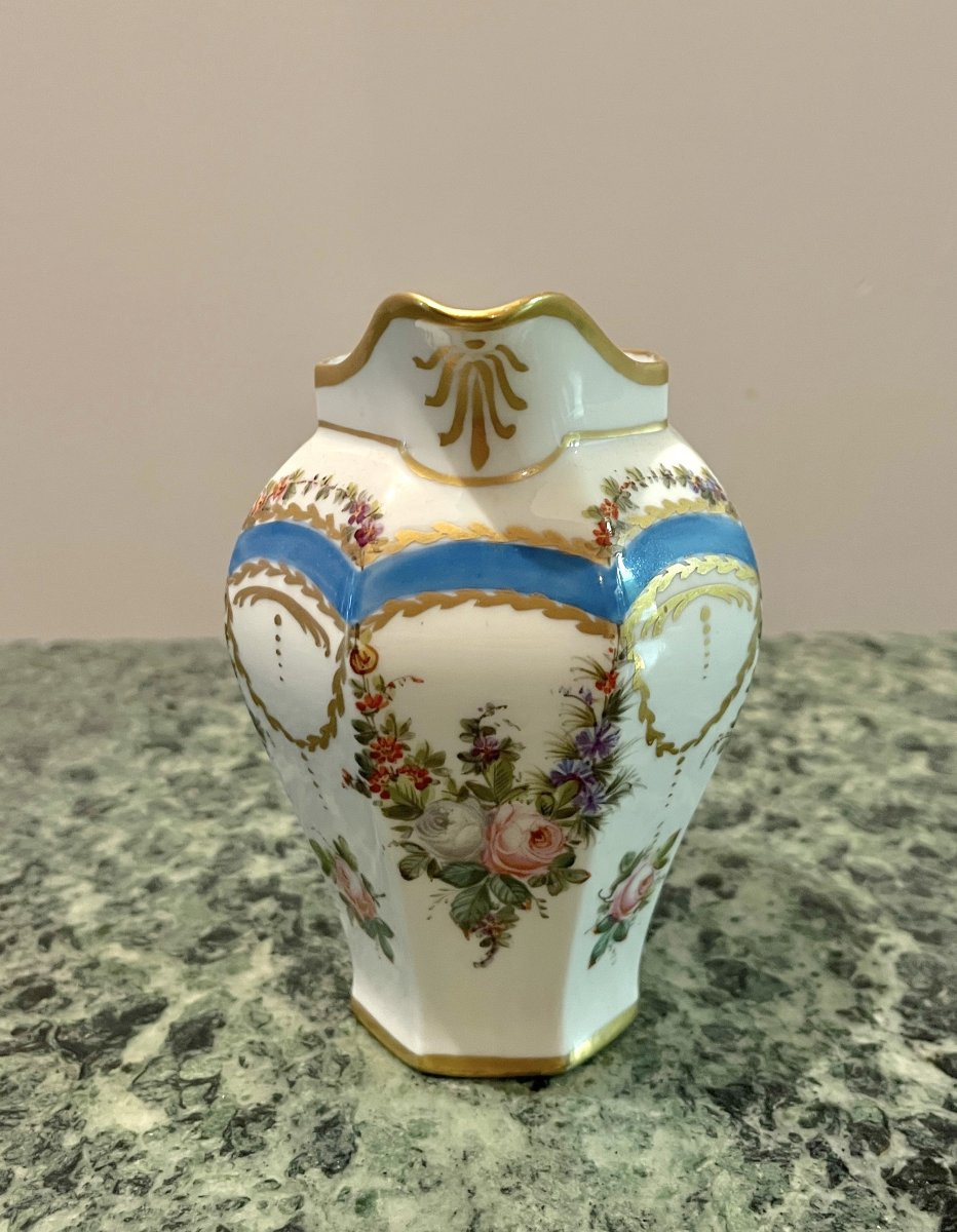 Pot à lait en porcelaine de Paris de style LXVI-photo-3