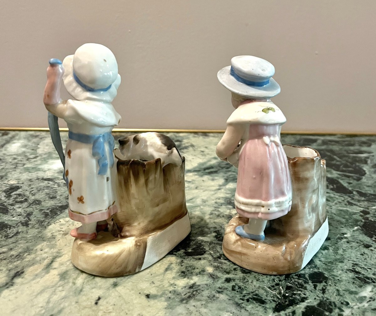 Deux pyrogènes en porcelaine fillettes fin XIXème-photo-3