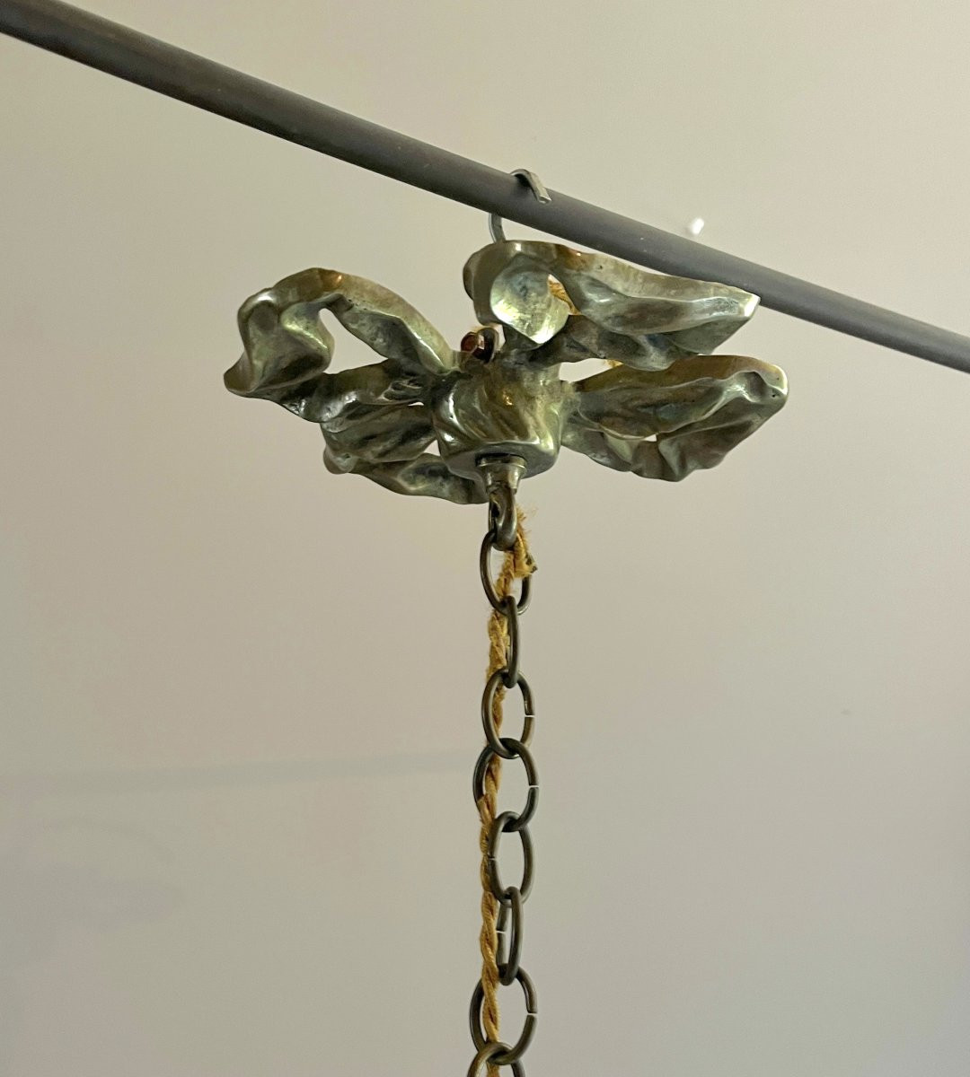 Suspension Art Nouveau dégagée à l'acide de forme ovoïde-photo-1