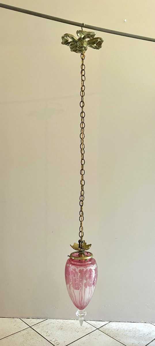 Suspension Art Nouveau dégagée à l'acide de forme ovoïde-photo-2