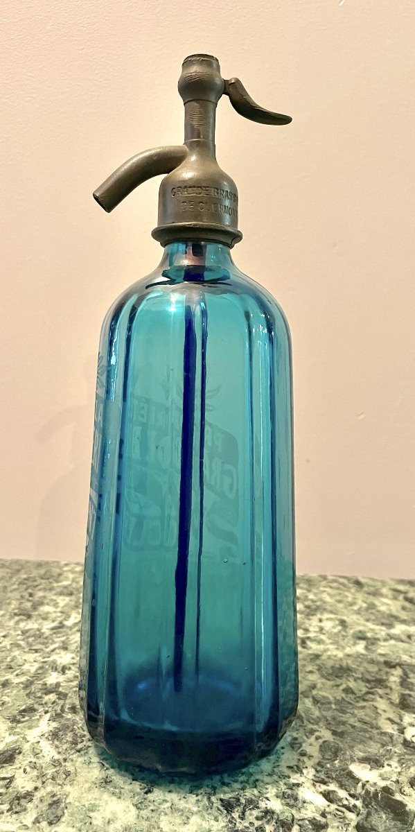 Blue Glass Pyramid Siphon-photo-2