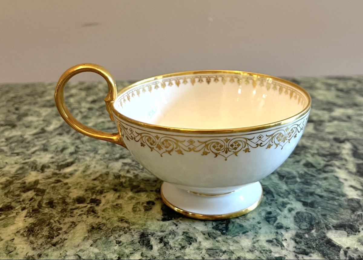 Tasse et sous tasse en porcelaine de Sèvres NIII 1868-photo-3