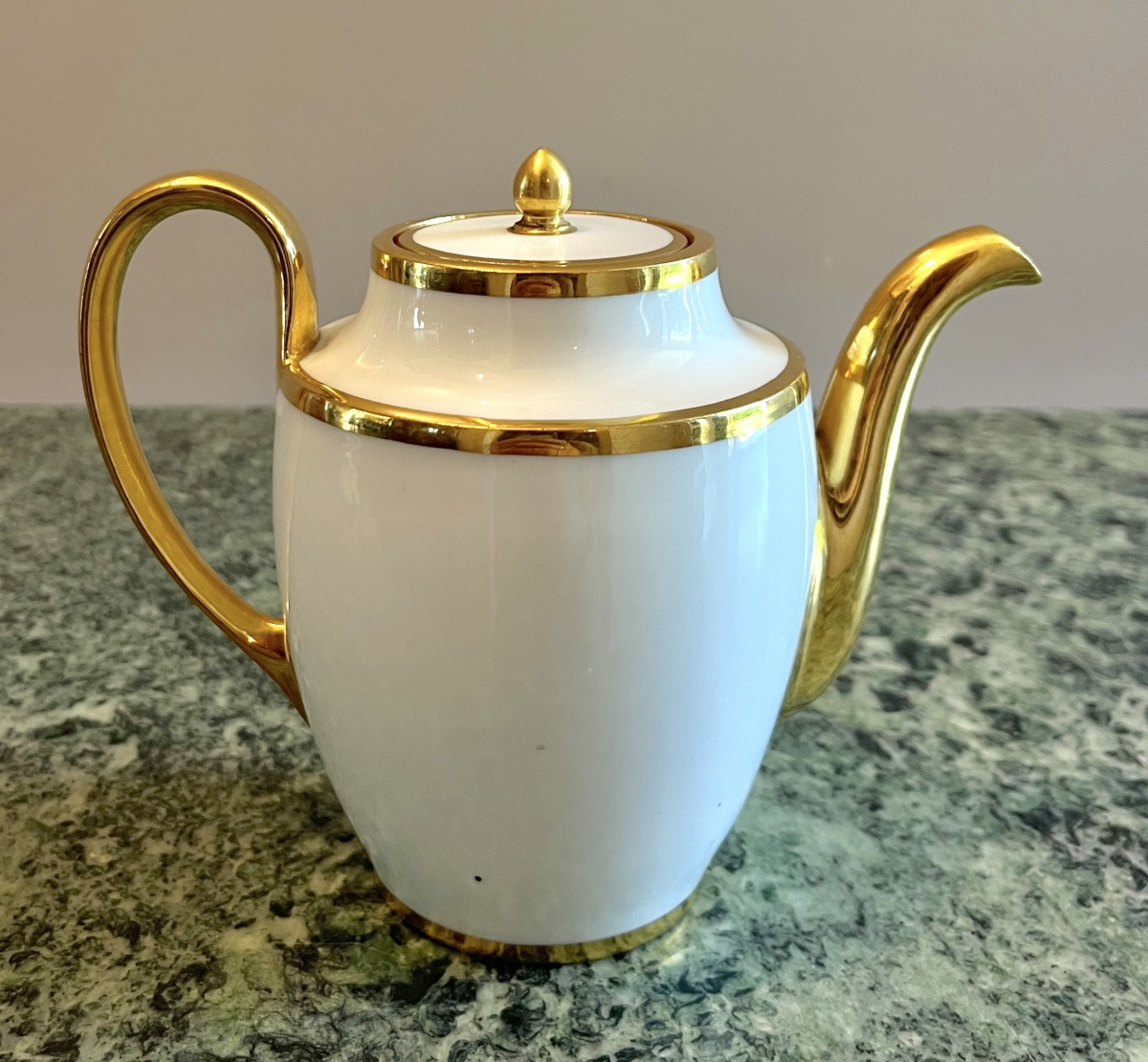 Théière en porcelaine de Sèvres pour le Château de Compiègne -photo-3