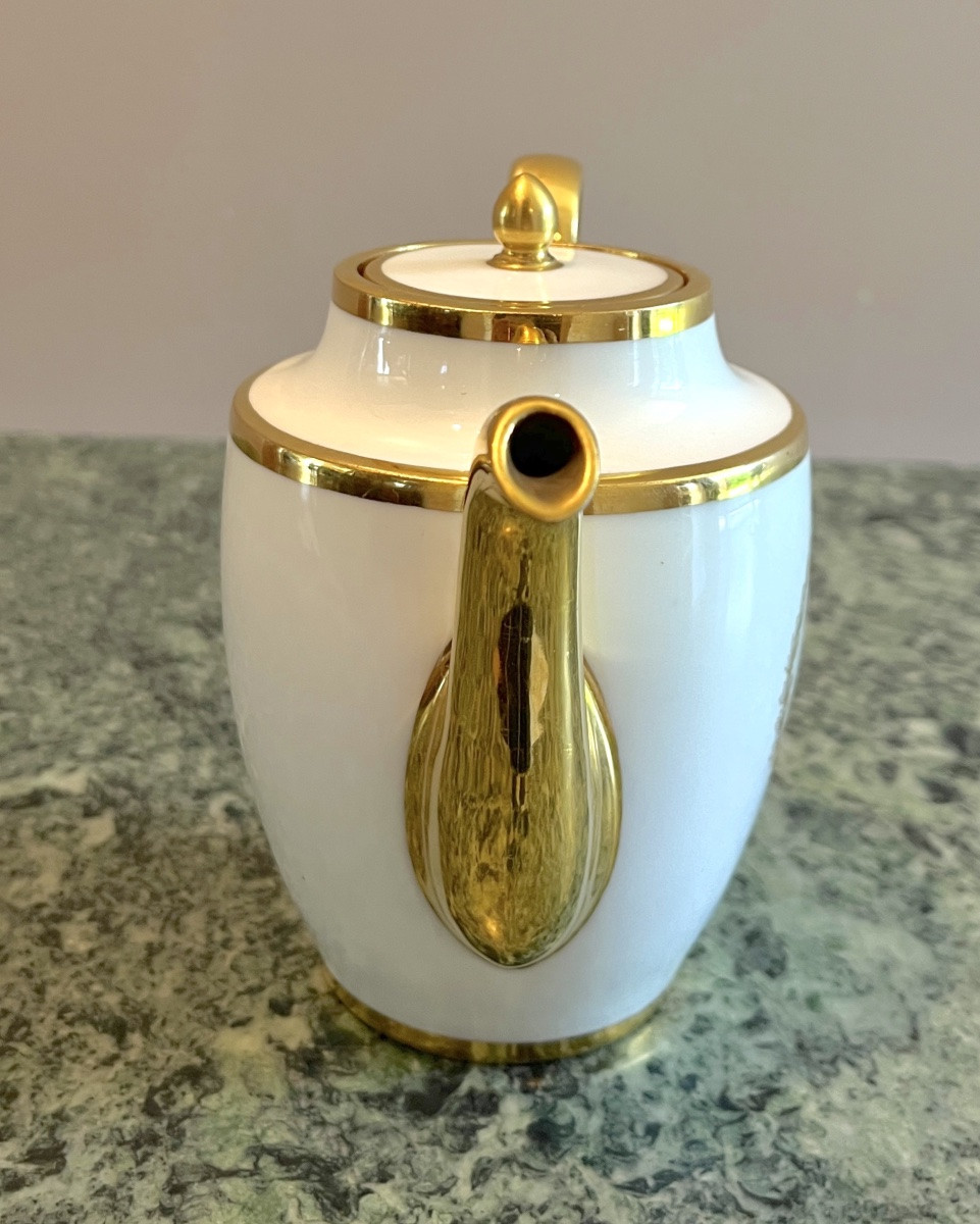 Théière en porcelaine de Sèvres pour le Château de Compiègne -photo-2