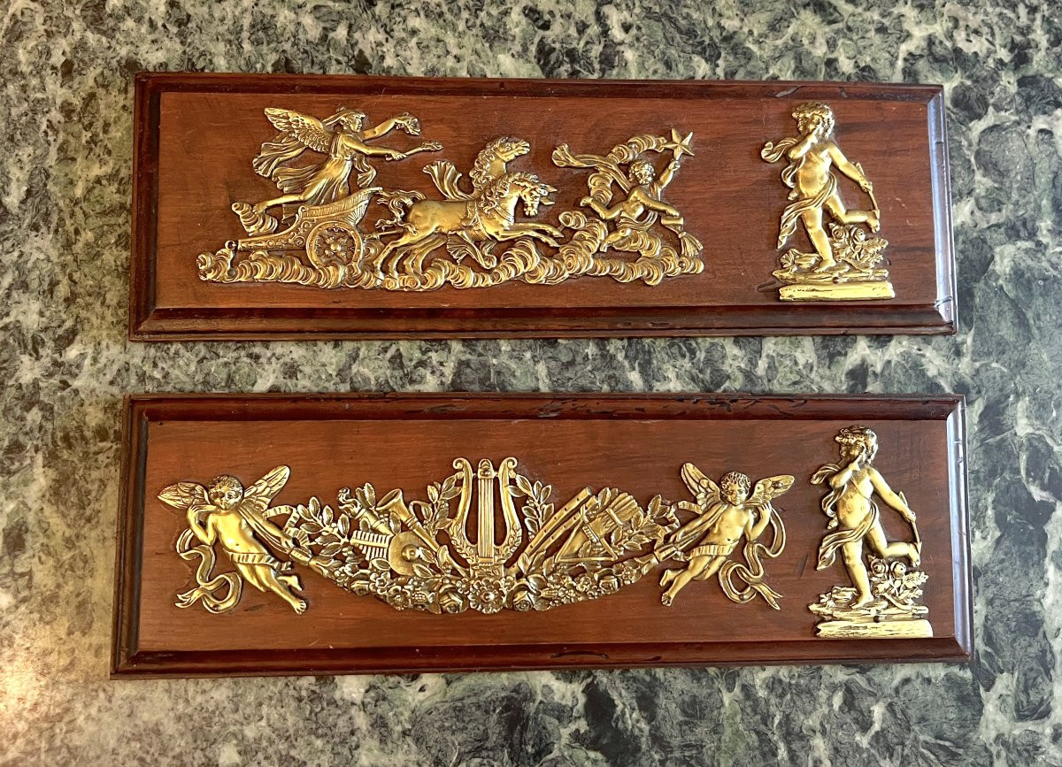 Ensemble de 4 bronze d'ameublement ciselé et doré-photo-1