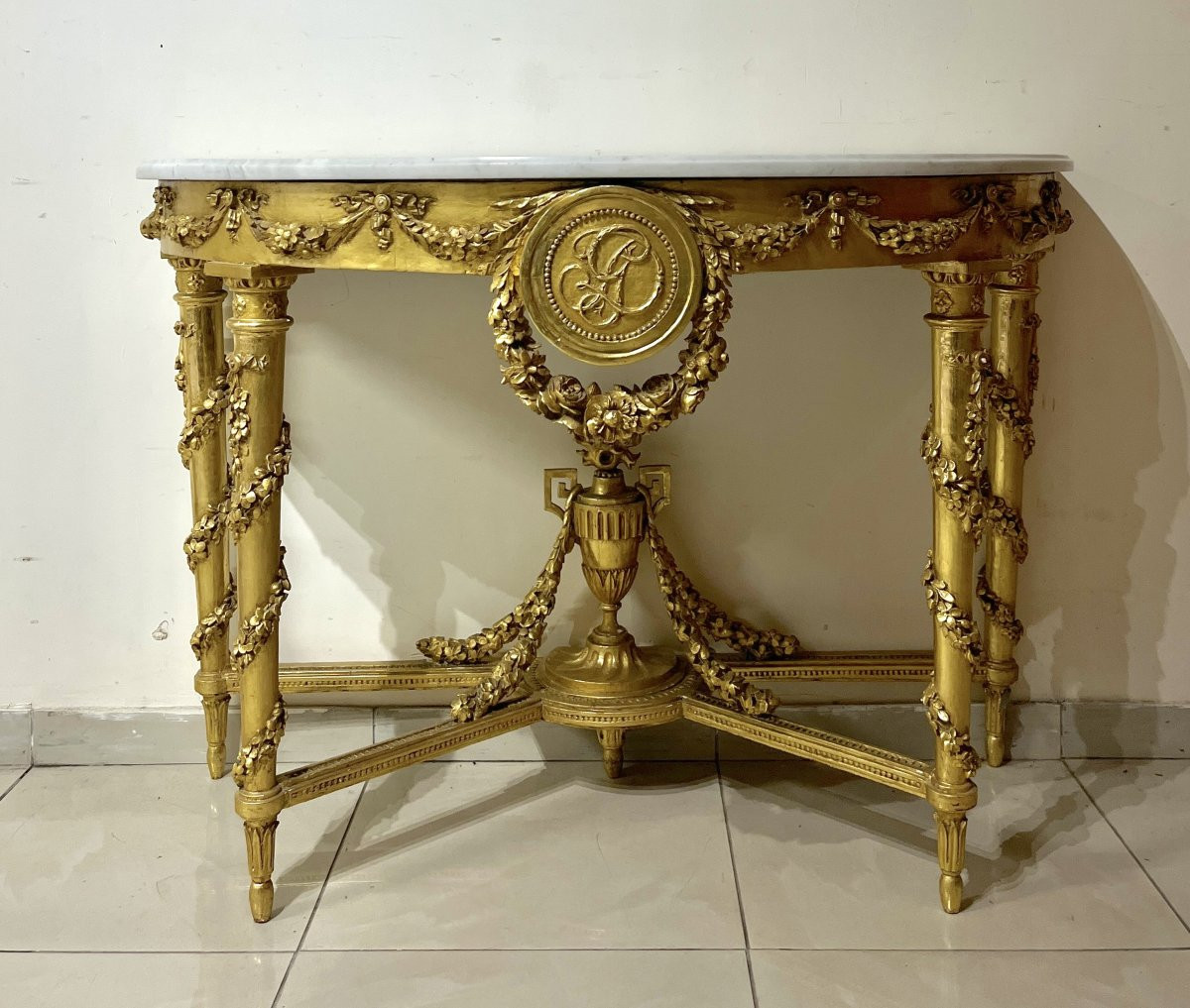 Important Louis XVI Gilded Wood Half-moon Console-photo-2