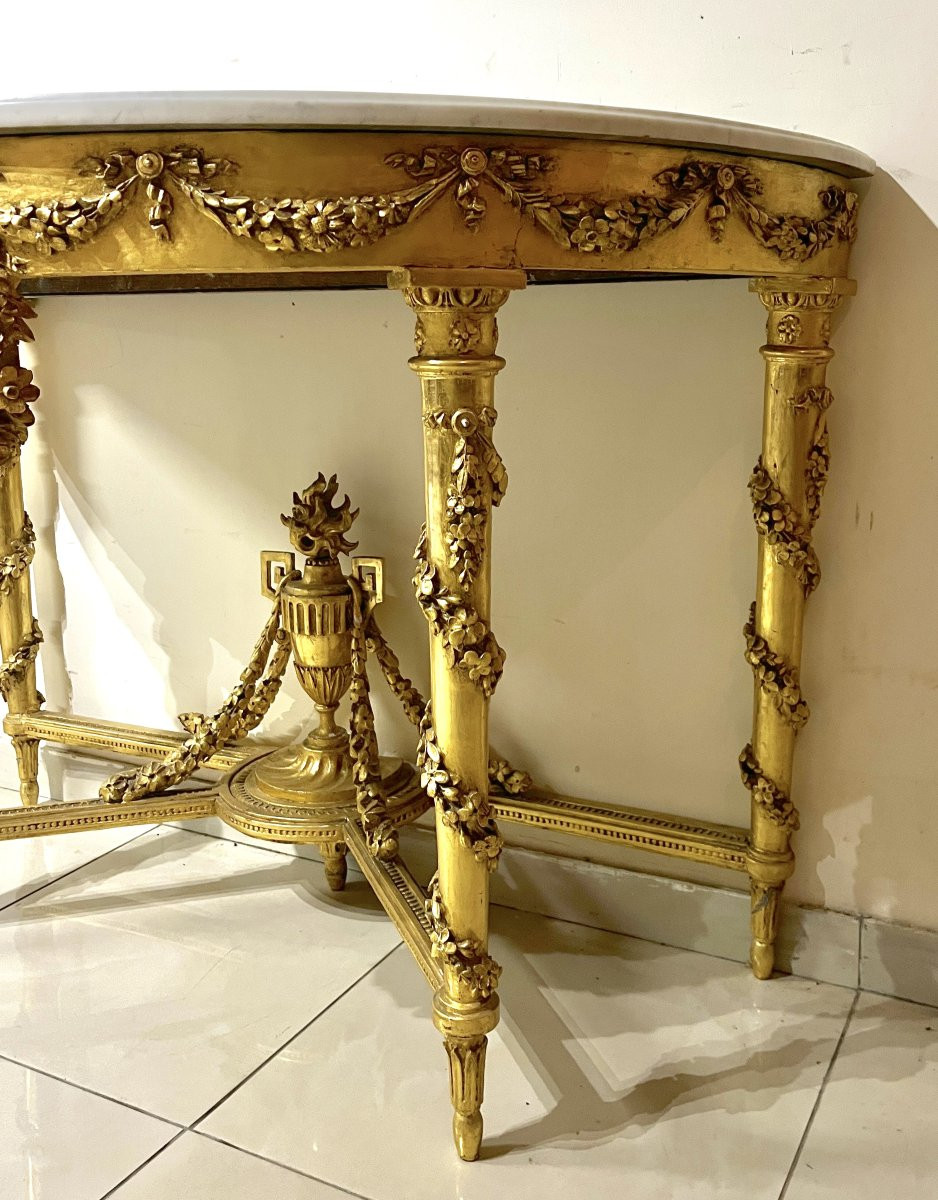 Important Louis XVI Gilded Wood Half-moon Console-photo-4
