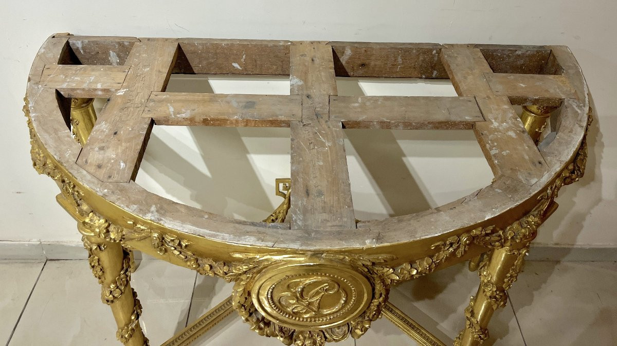 Important Louis XVI Gilded Wood Half-moon Console-photo-7